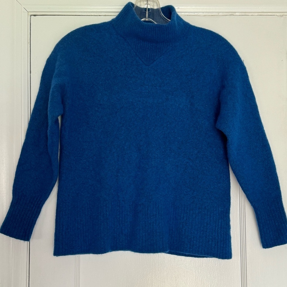 Everlane Blue Women's Sweater